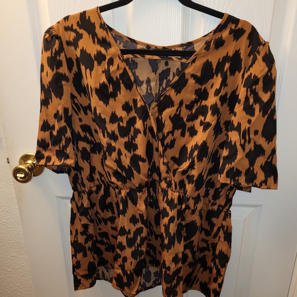 Leopard blouse plus size